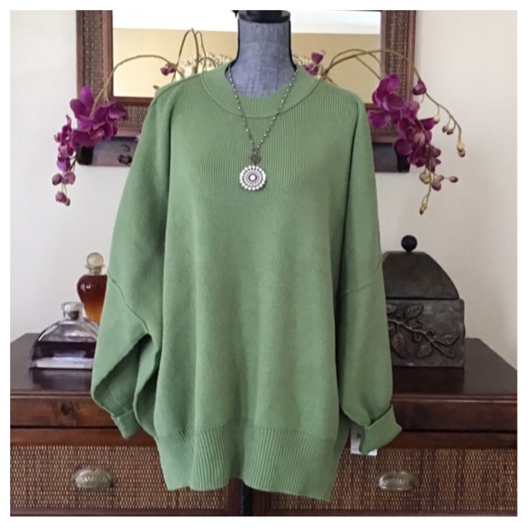 Free People Easy Street Tunic Sweater.  NWT. - Picture 4 of 8